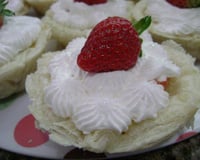 Tortinhas folhadas de morango