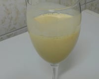 Suco de manga com leite