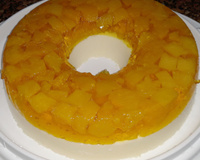 Sobremesa deliciosa de pêssego