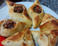 Esfiha de carne adaptada (receita turca)