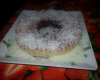 Bolo de laranja gelado com coco