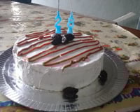 Bolo de doce de Leite com Ameixa