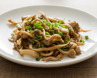 Receitas com shimeji: 15 opções práticas com esse cogumelo delicioso