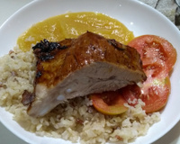 Costelinha de porco assada com mel e limão