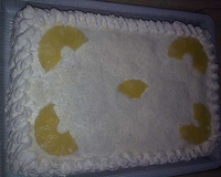 Rocambole de coco e brigadeiro branco