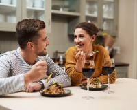 Não coma essas 3 coisas no jantar, elas são tão prejudiciais ao fígado quanto o álcool, embora sejam muito populares!