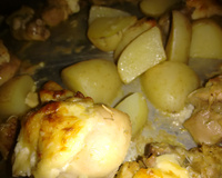 Frango assado com batatas
