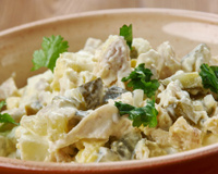 Há 3 dias repito essa receita de salada que achei em uma velha revista de culinária: simples e deliciosa, já quero mais!