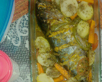 Atum assado com batatas