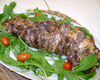 Fraldinha recheada com rúcula e tomate