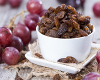 Polêmica além do arroz de Natal: quem tem diabetes pode comer uva-passa? Descubra os efeitos do ingrediente para a saúde