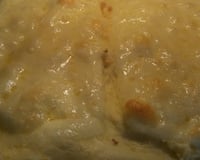 Escondidinho de carne de sol com batata e creme com requeijão.