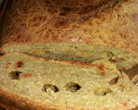 Pão fofinho de farinha integral de liquidificador