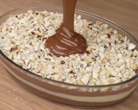 Todo almoço de Páscoa precisa ter esse ovo de páscoa na travessa com casquinha crocante e castanha, fica pronto rapidinho (receita fácil)