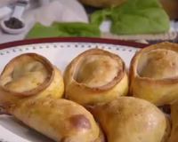 Essa receita de empanada da avó da Paola Carosella com recheio de ricota com espinafre virou o lanche preferido de todos aqui em casa