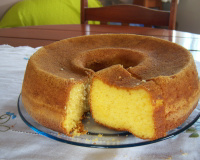 Bolo de fubá super prático e gostoso