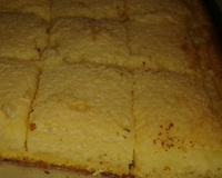 Bolo de fubá cremoso