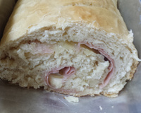 Pão de batata recheado