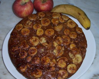 Bolo de banana com calda delícia