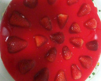 Torta de morango espelhada