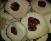 Beliscão de goiabada ( goiabinha )