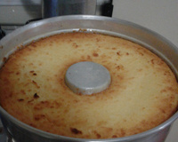 Bolo de mandioca (macaxeira)