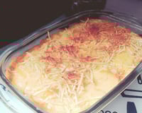 Escondidinho de requeijão com carne moída