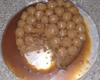 Bolo molhadinho e gelado de chocolate