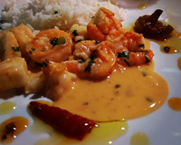 Camarão com abacaxi - comida Tailandesa