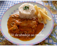 Filé de abadejo ao molho