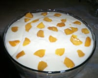 Pavê de pêssego em calda