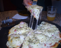 Pizza linguicinha
