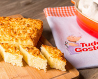 Bolo de aipim de liquidificador: surpreenda-se com essa receita