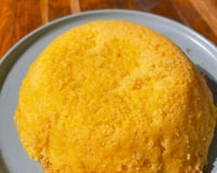 Bolo de milho de caneca