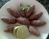 Quibe rechedo de queijo minas