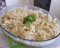 Penne ao molho de frango com curry