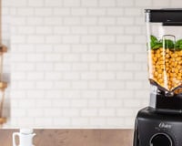Esquenta 9.9: liquidificador Oster 1400 está pela metade do preço na Amazon