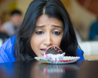 Por que gostamos tanto de açúcar? A ciência explica como esse ingrediente vira um vício