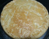 Torta de frango e requeijão com massa podre