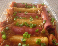 Panquecas coloridas ao molho