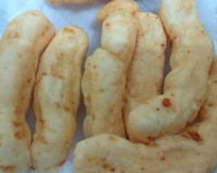 Biscoito frito de polvilho com queijo