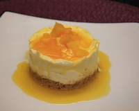 Cheesecake de maracujá e manga