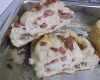 Pão recheado de calabresa