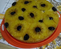 Bolo invertido de abacaxi