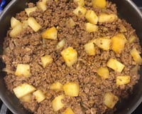 Carne moída com batata