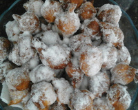 Bolinho de chuva (fica bem redondinho)