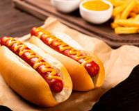 Pedimos a 3 chefs que compartilhassem seus segredos para preparar os melhores cachorros-quentes, e todos deram a mesma dica simples.