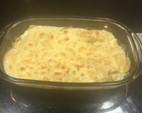 Macarrão gratinado ao molho branco