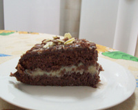 Torta gelada de chocolate e coco