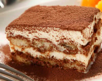 Como fazer uma sobremesa estilo tiramisu com café instantâneo e cream cheese: uma receita fácil e econômica com poucos ingredientes